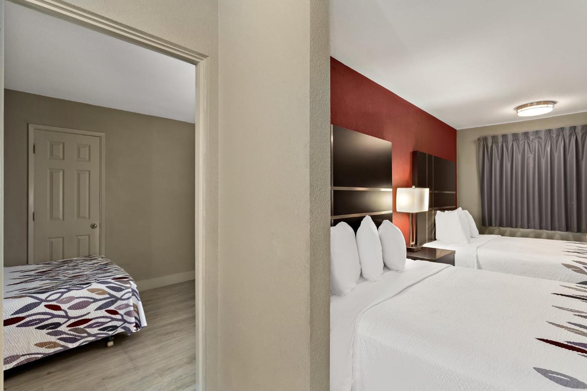 Red Roof Inn Реддінг Екстер'єр фото